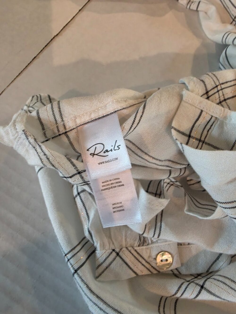 Rails Eloise Snow Onyx Gold Button Front Long Sleeve Shirt Size Med - Picture 11 of 15